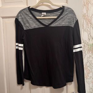 Cute sporty long sleeved t shirt